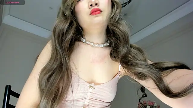 Snapshot of Xiao_Mei_ chatting on March 22, 2:05 am Xiao Mei online show from March 22, 2:05 am