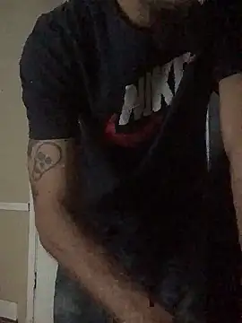 Snapshot of yosparky chatting on October 11, 10:41 pm yosparky online show from October 11, 10:41 pm