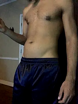 Snapshot of yosparky chatting on October 31, 5:08 am yosparky online show from October 31, 5:08 am