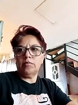 Snapshot of TRISH_MILF chatting on December 5, 4:23 pm TRISH MILF online show from December 5, 4:23 pm