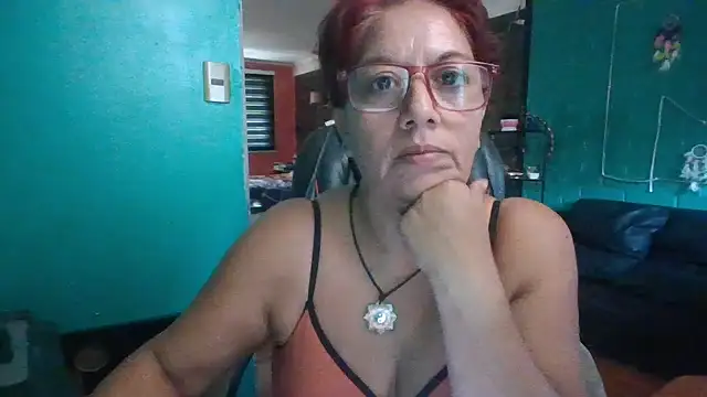 Snapshot of TRISH_MILF chatting on January 15, 6:19 pm TRISH MILF online show from January 15, 6:19 pm
