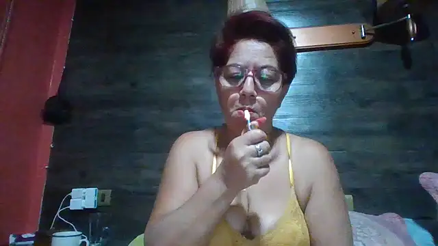 Snapshot of TRISH_MILF chatting on March 18, 9:20 am TRISH MILF online show from March 18, 9:20 am