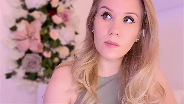 Snapshot of Myassistant chatting on December 3, 4:39 pm Myassistant online show from December 3, 4:39 pm