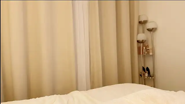 Snapshot of Myassistant chatting on March 7, 1:53 am Myassistant online show from March 7, 1:53 am