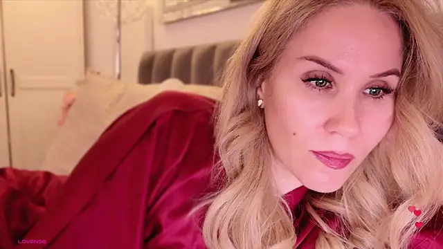 Snapshot of Myassistant chatting on October 10, 8:19 pm Myassistant online show from October 10, 8:19 pm