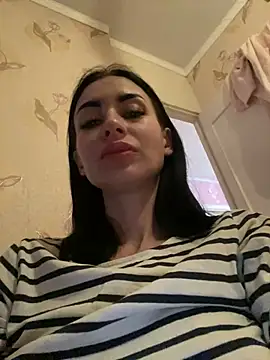 Starry Siren online show from January 15, 5:05 pm