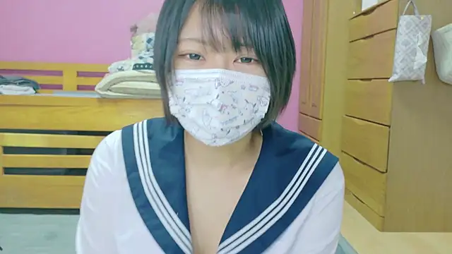 Snapshot of _usya_2525 chatting on March 6, 5:33 pm usya 2525 online show from March 6, 5:33 pm