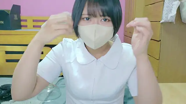 Snapshot of _usya_2525 chatting on March 19, 3:08 pm usya 2525 online show from March 19, 3:08 pm