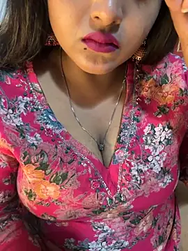 Ayesha mahi online show from October 16, 11:33 am