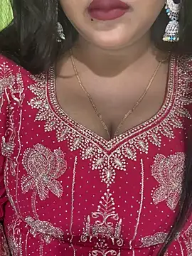 Ayesha mahi online show from May 6, 6:52 am