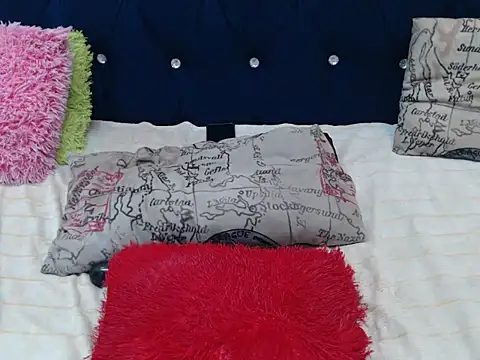 roseendoo1 online show from February 3, 12:14 pm