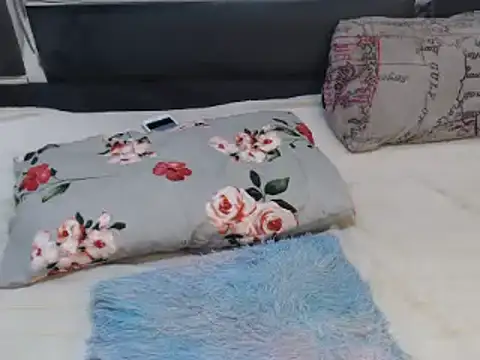 roseendoo1 online show from September 16, 2:23 am