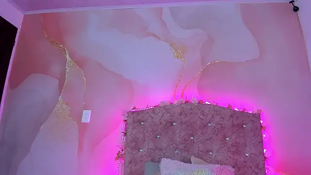 Snapshot of Daisy__rose chatting on February 13, 11:06 am Daisy rose online show from February 13, 11:06 am