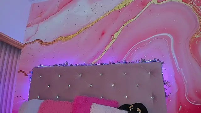 Snapshot of Daisy__rose chatting on February 28, 11:03 am Daisy rose online show from February 28, 11:03 am