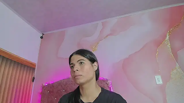 Snapshot of Daisy__rose chatting on September 22, 2:57 am Daisy rose online show from September 22, 2:57 am