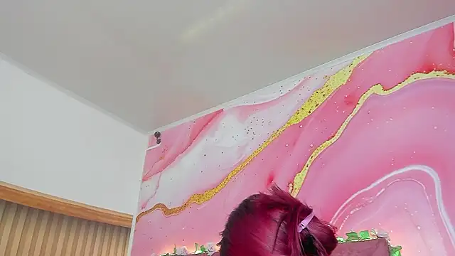 Daisy  rose online show from February 18, 3:02 am