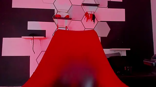 alondrabigtits online show from January 31, 3:44 pm