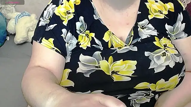 Snapshot of lisa_Black00 chatting on March 13, 5:28 pm lisa Black00 online show from March 13, 5:28 pm