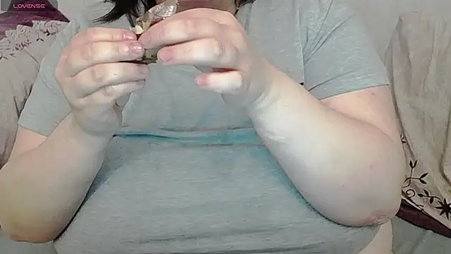 Snapshot of lisa_Black00 chatting on March 20, 2:53 pm lisa Black00 online show from March 20, 2:53 pm