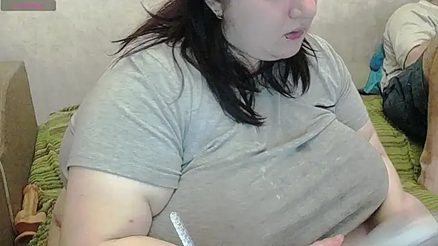 lisa Black00 online show from February 26, 7:51 am