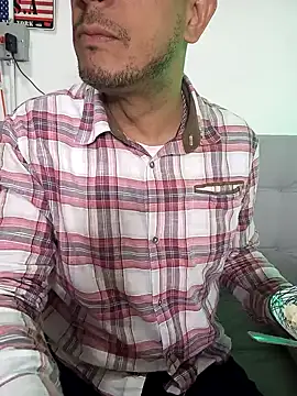 latinmartin73 online show from February 10, 11:55 pm