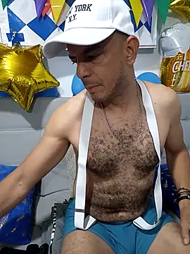 latinmartin73 online show from September 27, 12:15 am