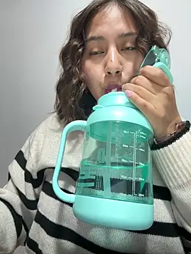 kittyfresita online show from February 7, 3:55 am