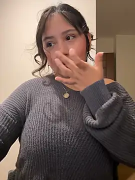 kittyfresita online show from November 13, 2:10 am