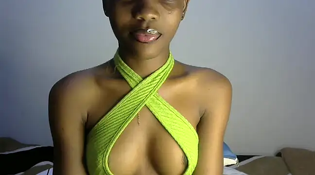 Snapshot of Sugardolly_ chatting on January 15, 10:35 pm Sugardolly online show from January 15, 10:35 pm