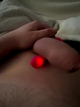 Snapshot of Young-hornyboy chatting on October 20, 5:35 pm Young-hornyboy online show from October 20, 5:35 pm