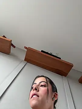 DakotaShelby online show from February 3, 2:55 pm