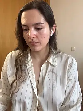 Snapshot of tatianaAlvarez1 chatting on March 18, 10:03 am tatianaAlvarez1 online show from March 18, 10:03 am