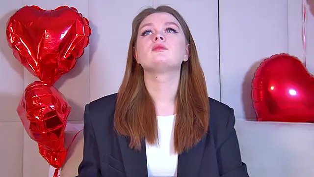 CrystalLyons online show from February 16, 6:32 am