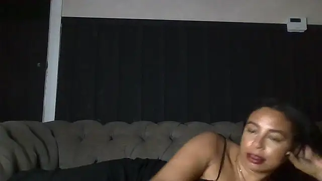 bigbootyjayda online show from February 20, 1:36 am