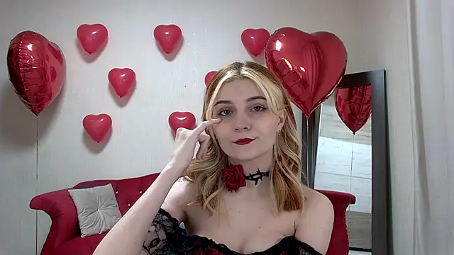 KellyStone online show from February 12, 8:40 pm