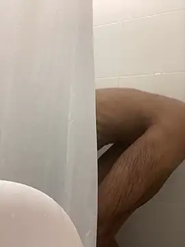 Snapshot of Lucascacaca chatting on December 8, 9:30 pm Lucascacaca online show from December 8, 9:30 pm