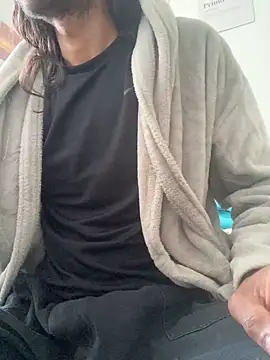 Snapshot of Lucascacaca chatting on March 22, 11:42 am Lucascacaca online show from March 22, 11:42 am