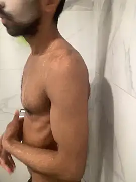 Snapshot of Lucascacaca chatting on December 1, 11:59 am Lucascacaca online show from December 1, 11:59 am