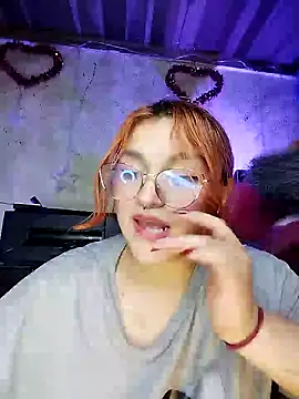 SophiaWeestt99 online show from March 9, 5:55 am