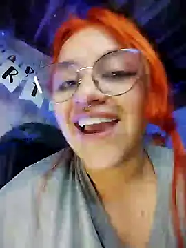 SophiaWeestt99 online show from March 12, 1:25 am