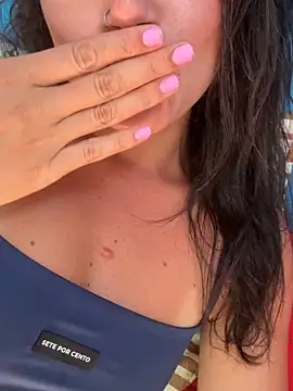 BetinaSoares online show from December 15, 5:39 pm