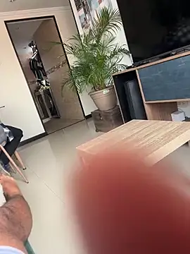 thiagowes online show from October 28, 8:33 pm