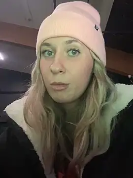 M1ssyk1ssy online show from December 30, 10:12 pm