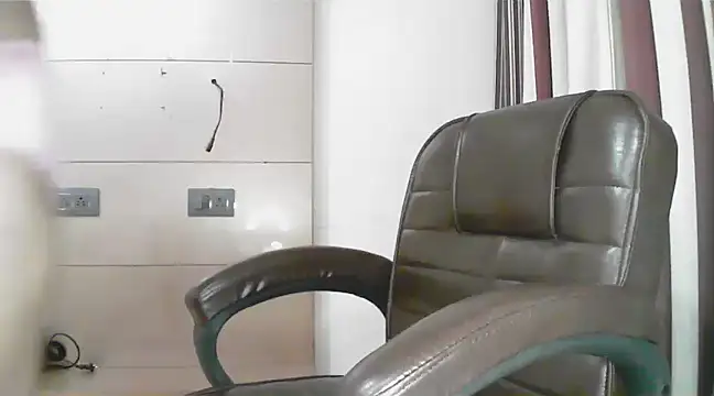 collage hoty online show from March 2, 12:42 am