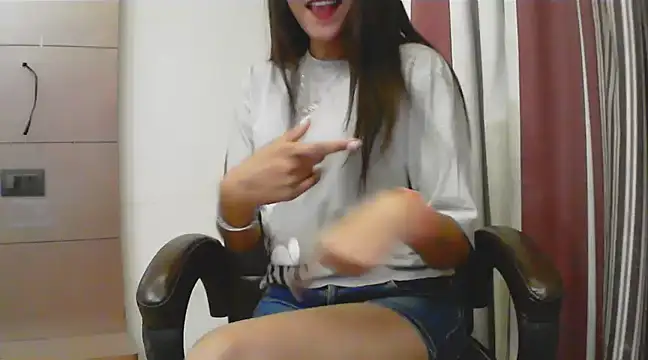 collage hoty online show from March 17, 11:21 pm