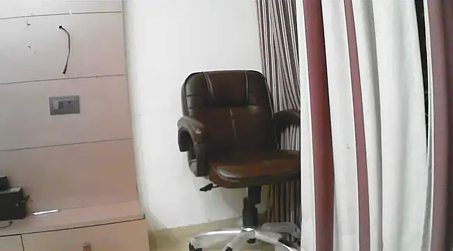 collage hoty online show from March 21, 4:40 pm