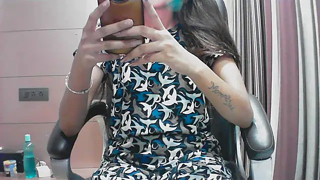 collage hoty online show from September 16, 4:52 pm