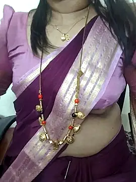 Snapshot of gaurika18 chatting on October 21, 7:09 am gaurika18 online show from October 21, 7:09 am