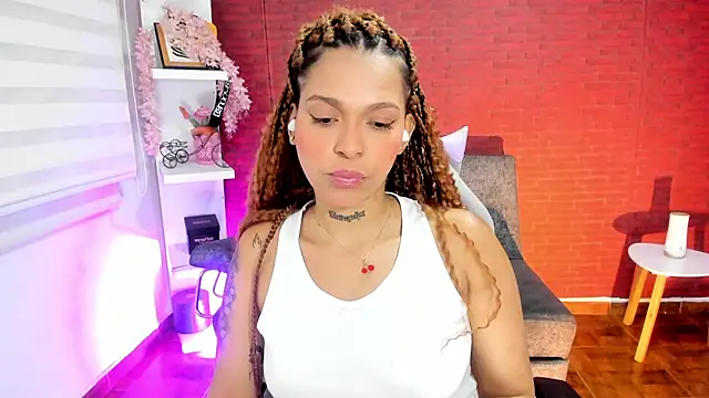 samantha simur online show from February 8, 5:29 am