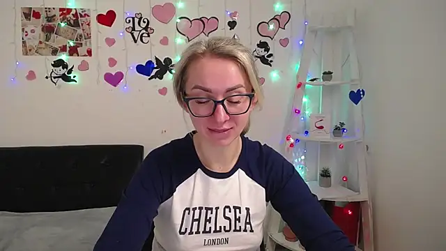 Snapshot of VasilisaSii chatting on January 22, 9:13 am VasilisaSii online show from January 22, 9:13 am